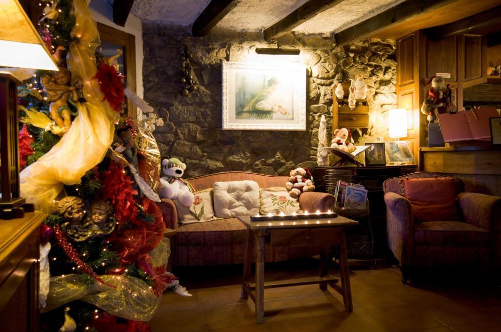Hostal Cisco de Sans Andorra la Vella Buitenkant foto
